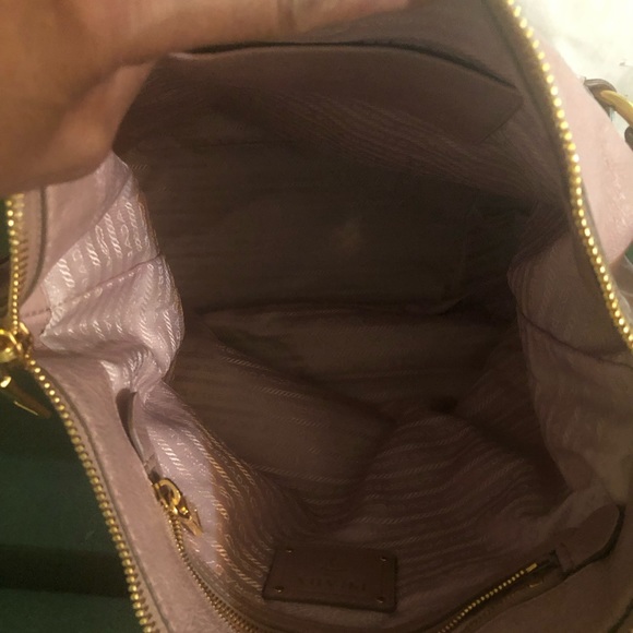 Prada - Picture 10 of 16